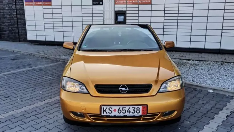 OPEL Astra -