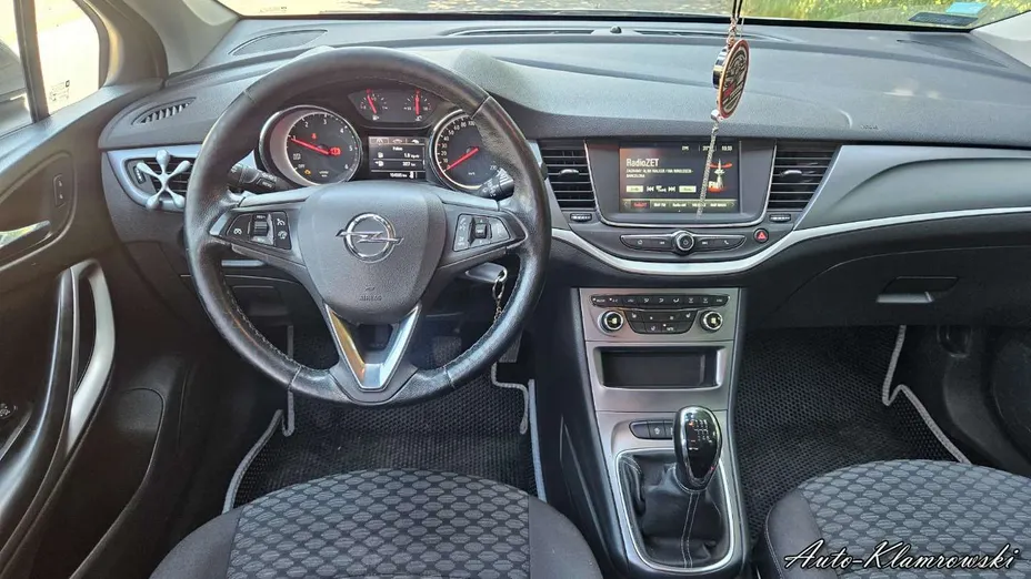 OPEL Astra -