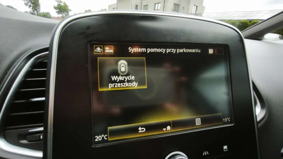 RENAULT Grand Scenic -