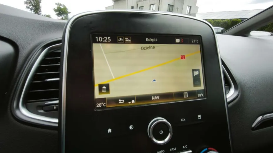 RENAULT Grand Scenic -