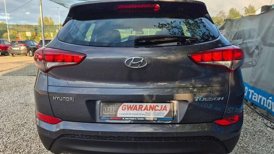 HYUNDAI Tucson -