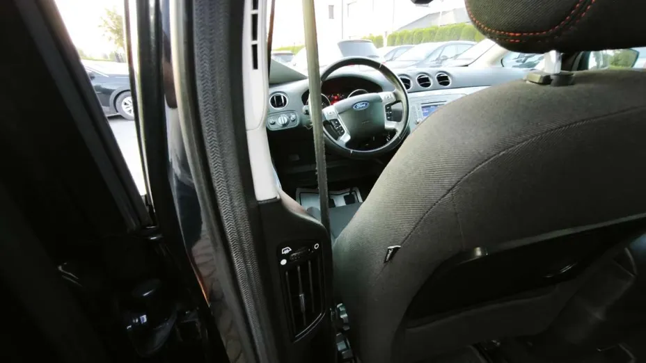 FORD S-MAX -