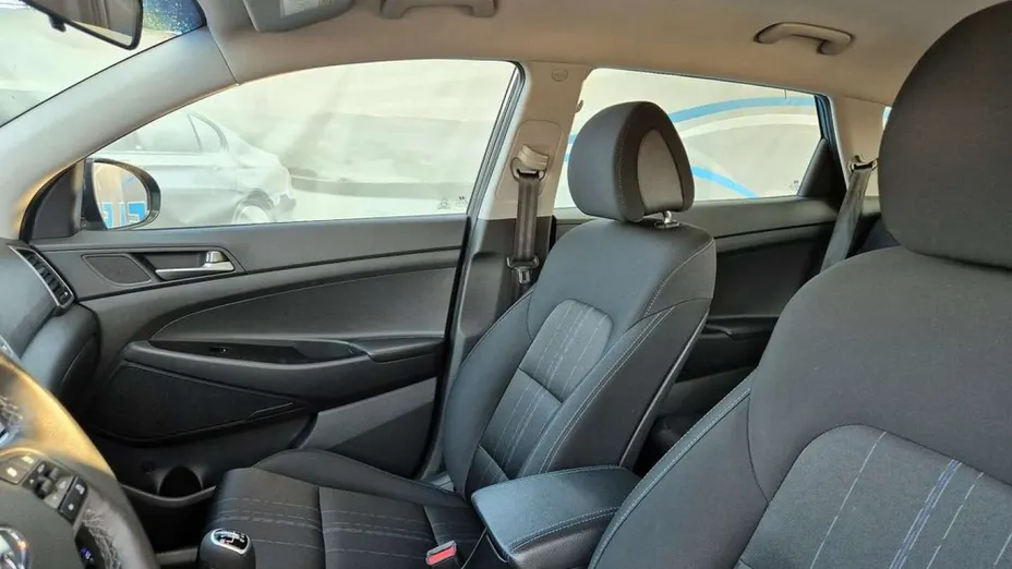 HYUNDAI Tucson -