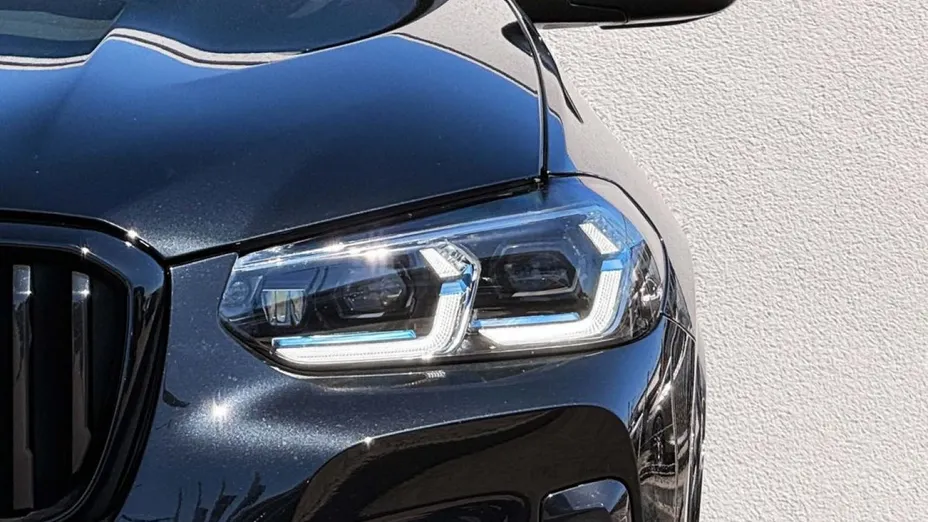 BMW X3 -