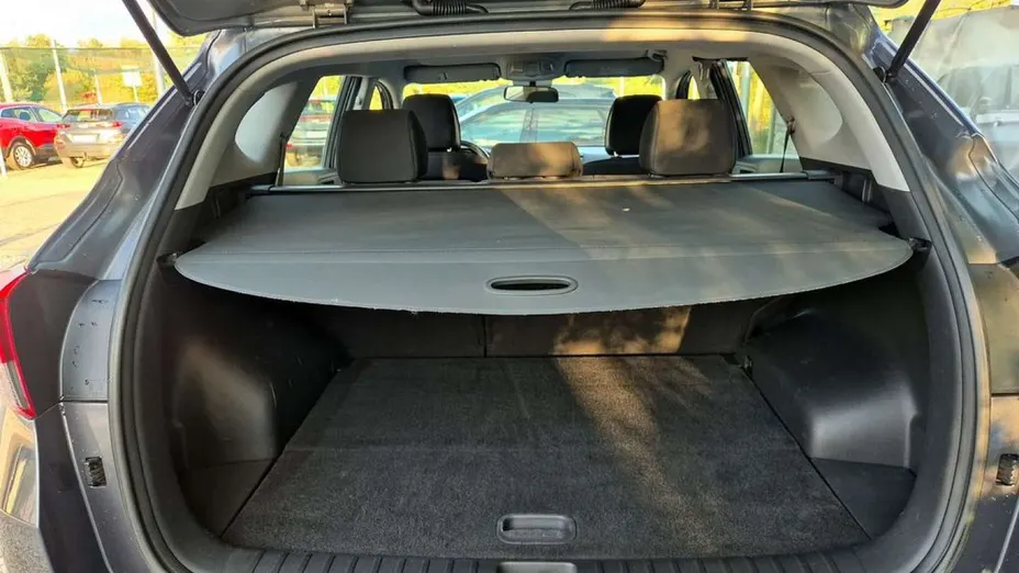HYUNDAI Tucson -