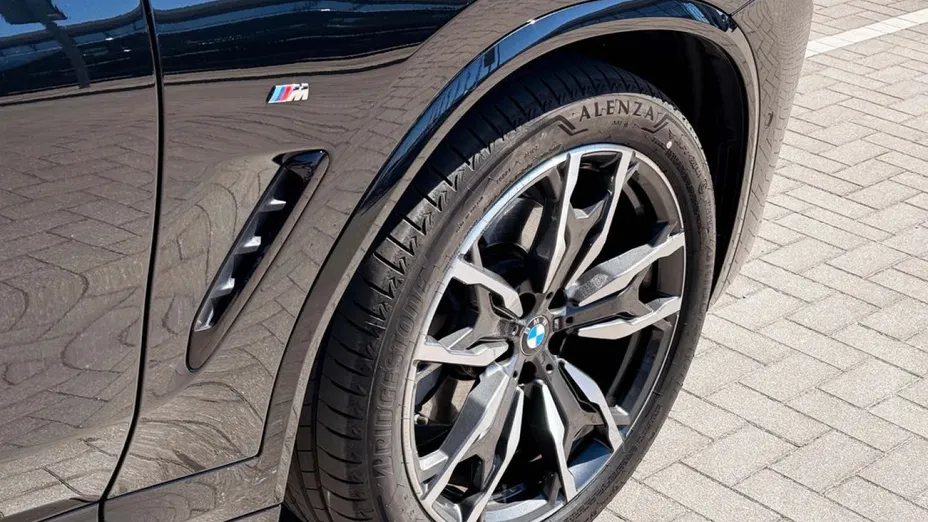 BMW X3 -