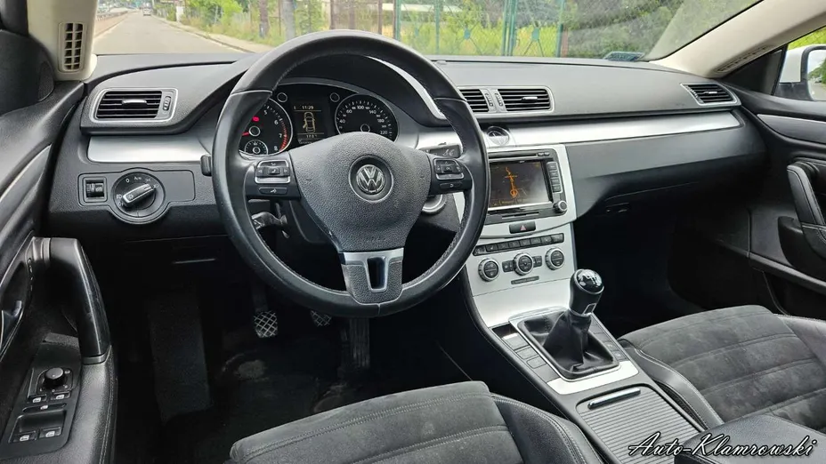 VOLKSWAGEN CC -
