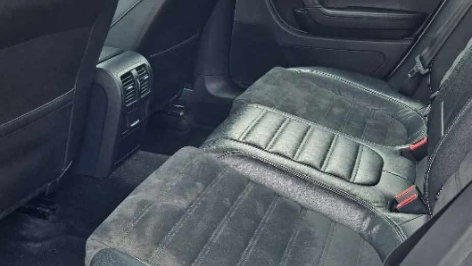 VOLKSWAGEN CC -