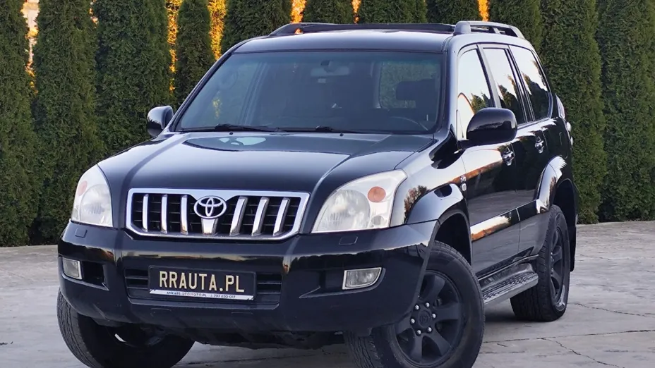 TOYOTA Land Cruiser -
