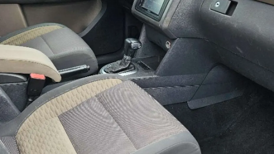 VOLKSWAGEN Touran -