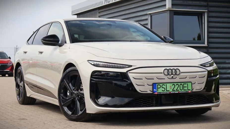AUDI A6 -