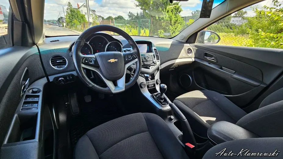 CHEVROLET Cruze -