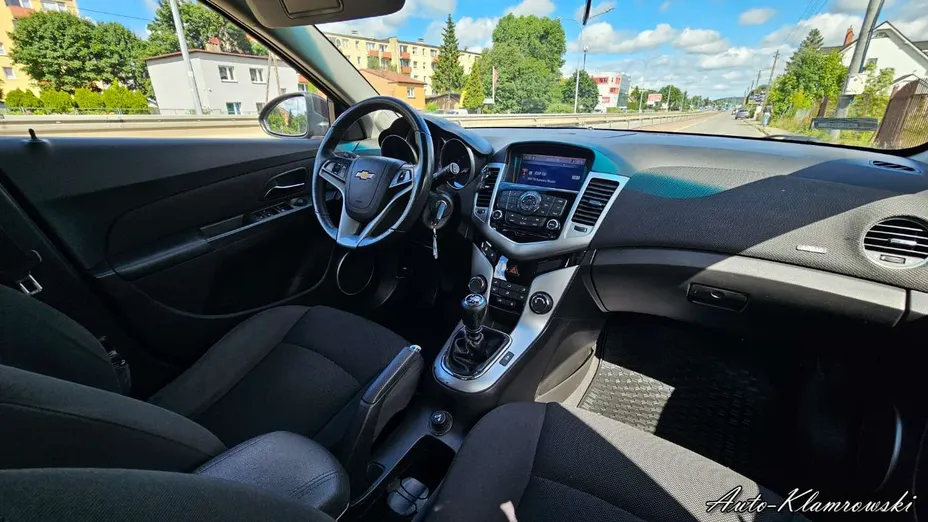 CHEVROLET Cruze -