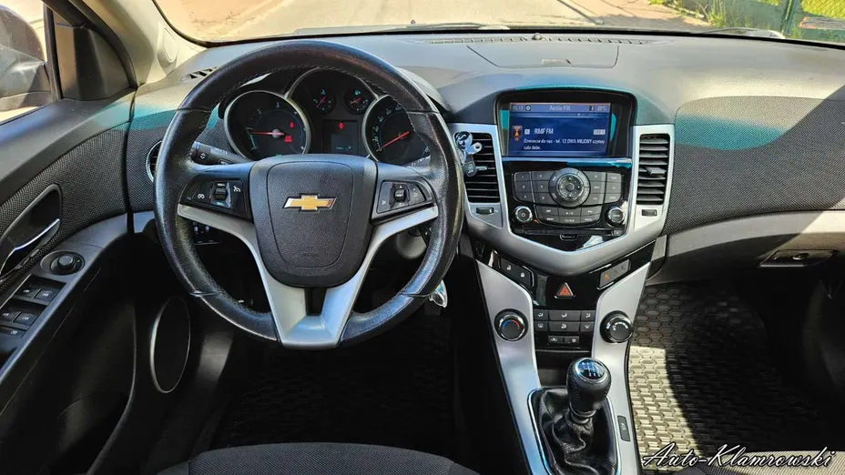 CHEVROLET Cruze -
