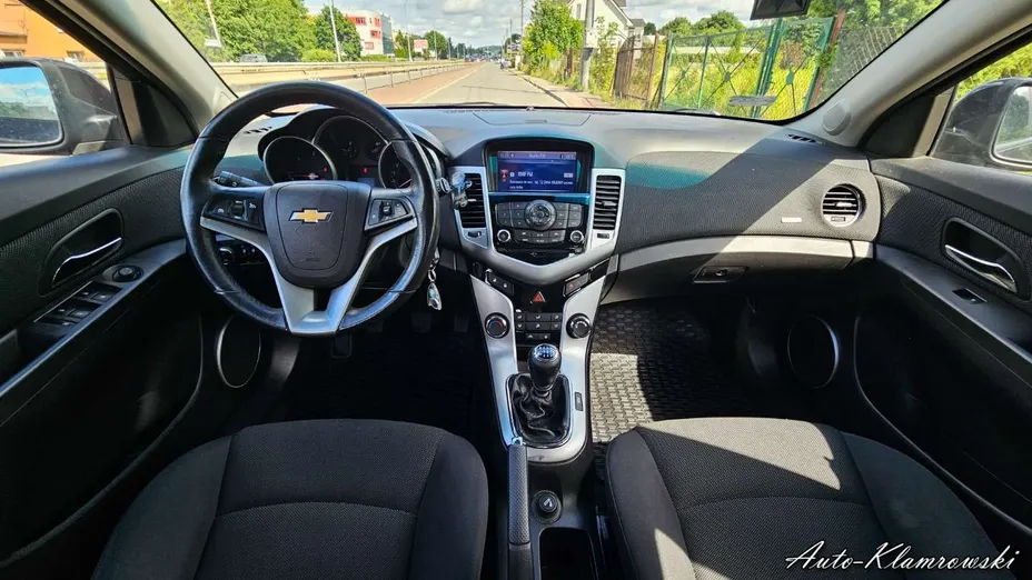 CHEVROLET Cruze -