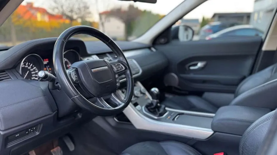 LAND ROVER Range Rover Evoque -