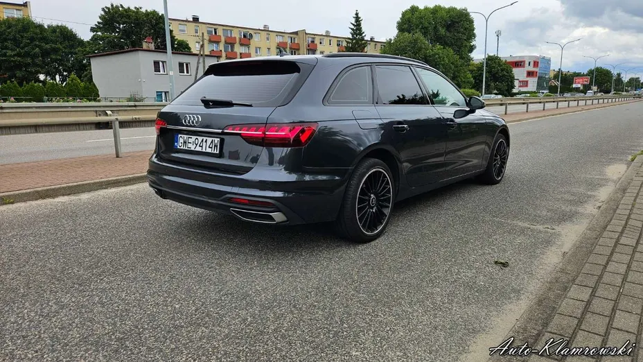 AUDI A4 Avant -