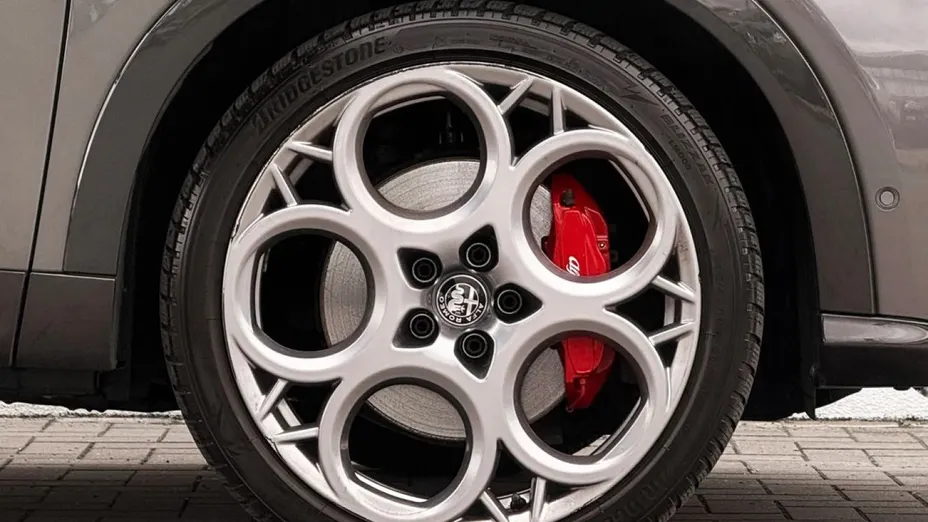 ALFA ROMEO Tonale -