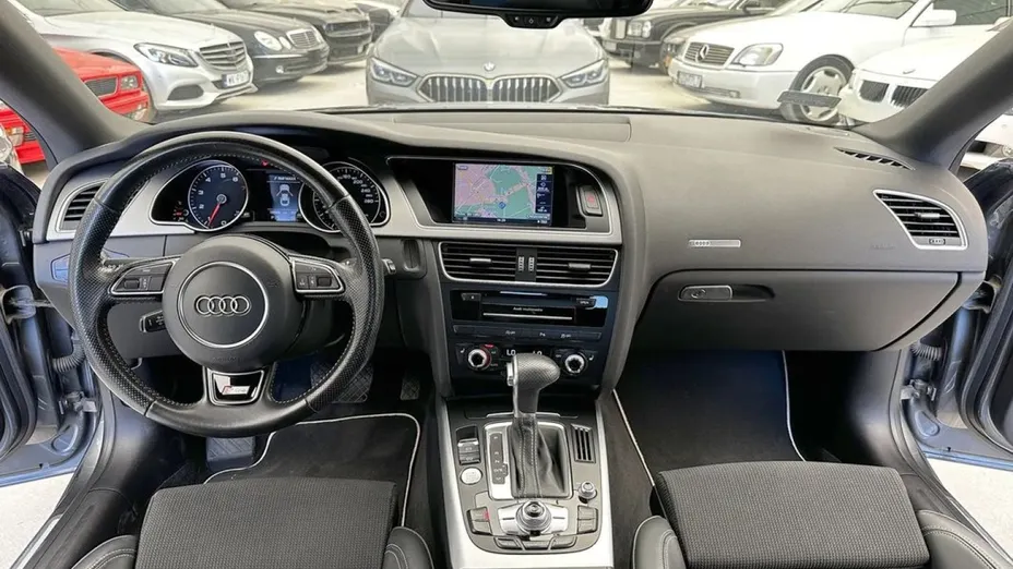 AUDI A5 -