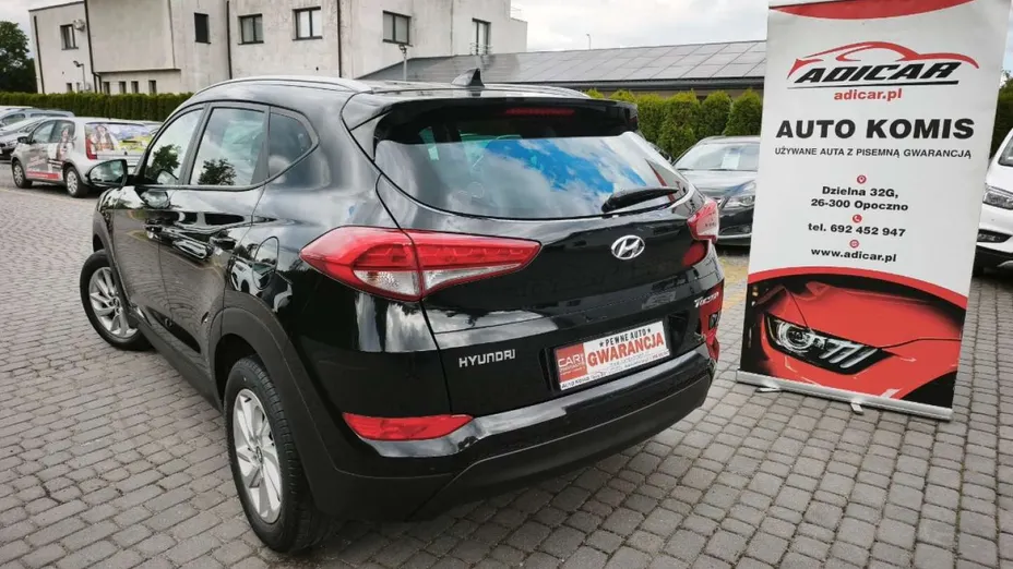 HYUNDAI Tucson -