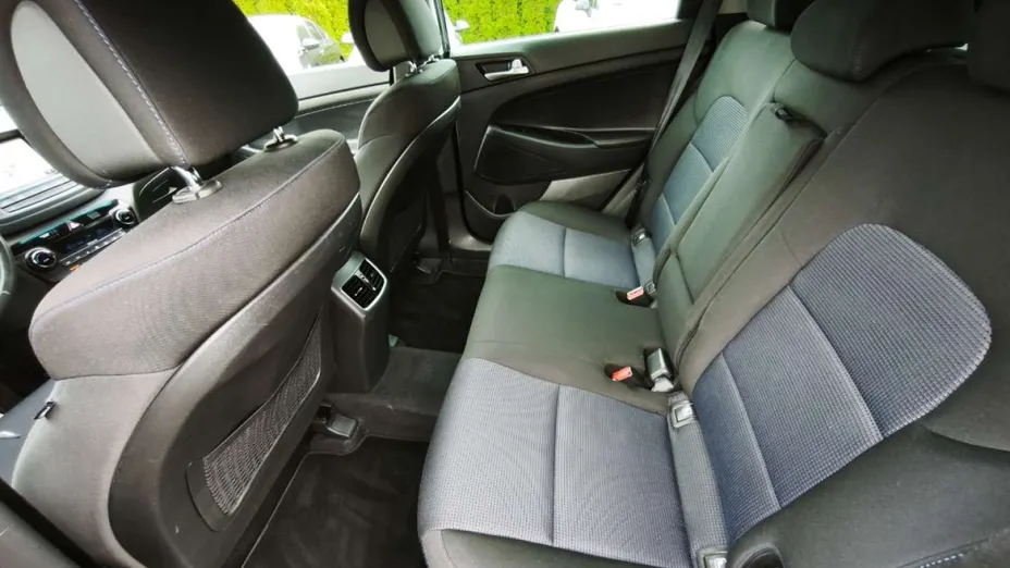 HYUNDAI Tucson -