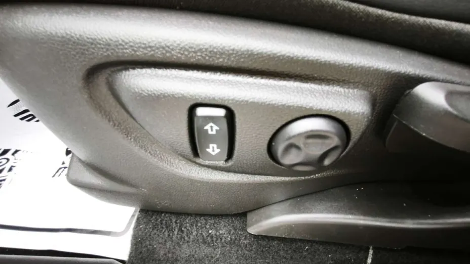OPEL Mokka -