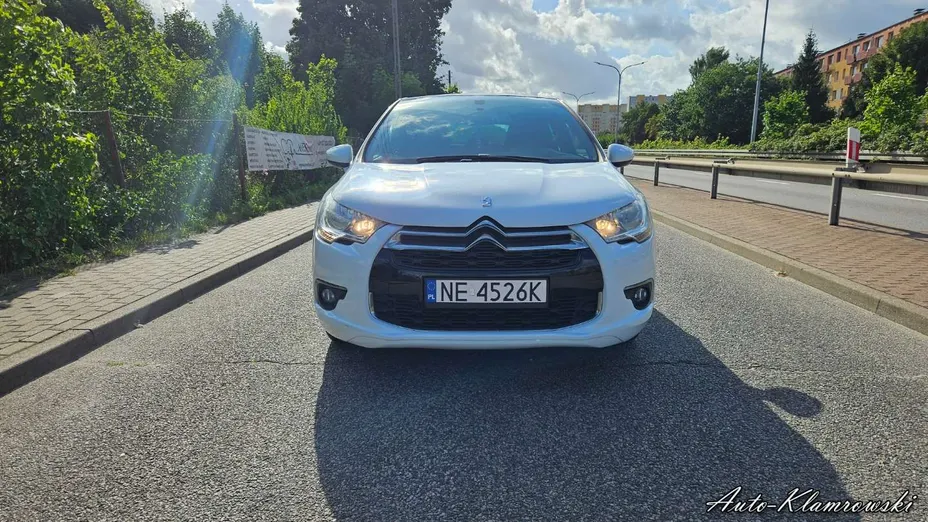 CITROEN DS4 -