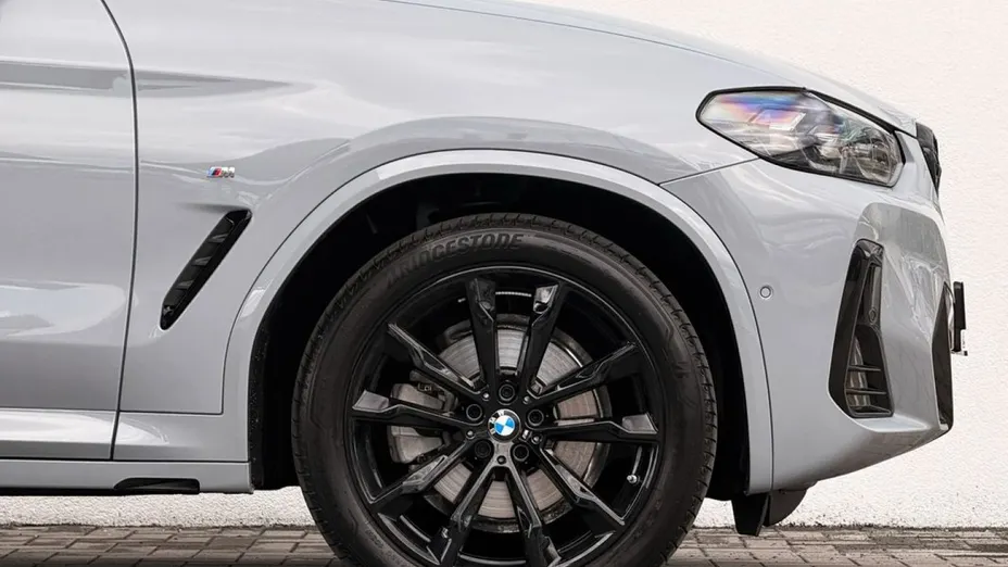 BMW X4 -