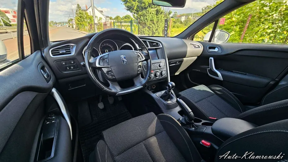 CITROEN DS4 -