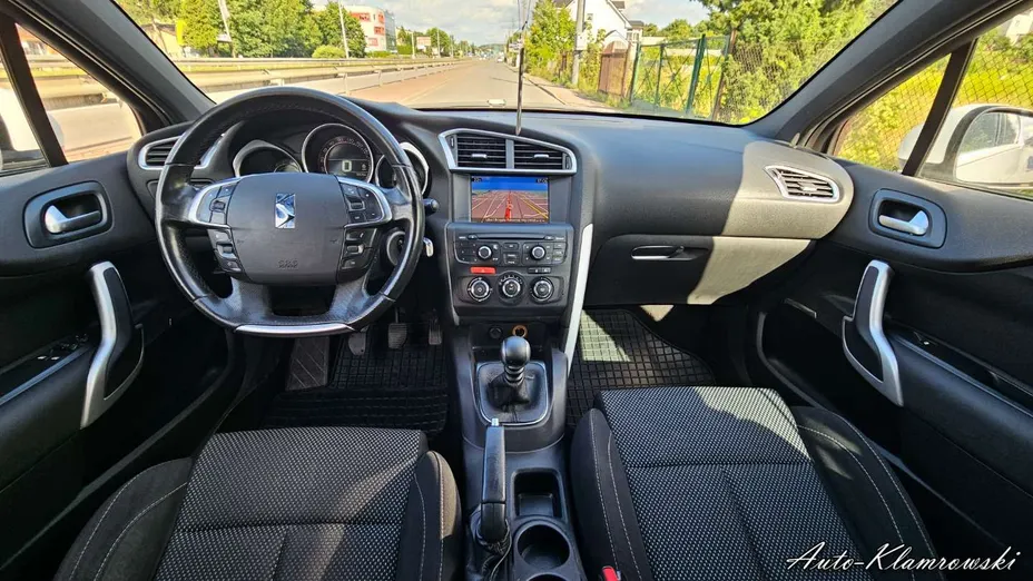 CITROEN DS4 -