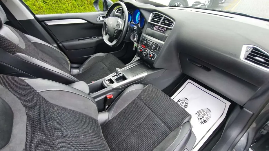 CITROEN C4 -