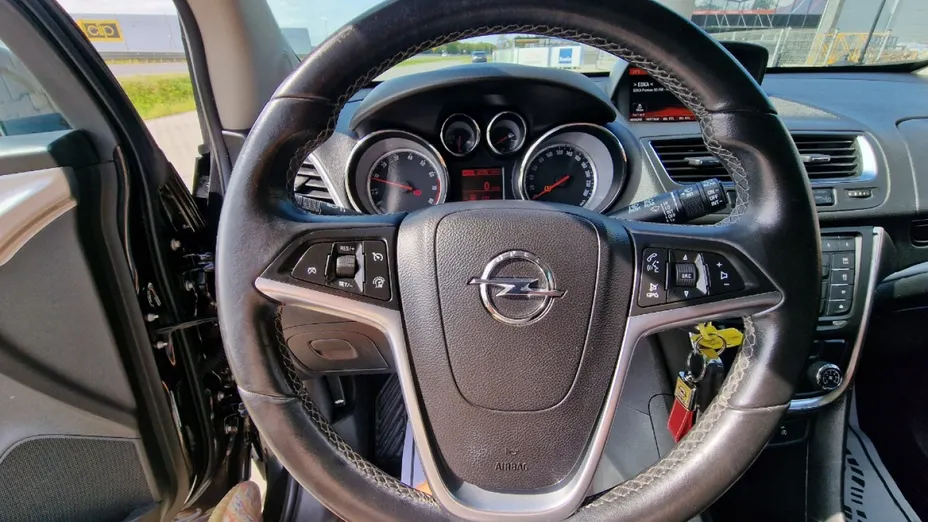 OPEL Mokka -