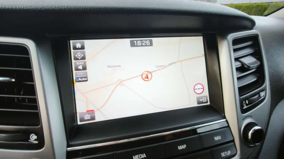 HYUNDAI Tucson -