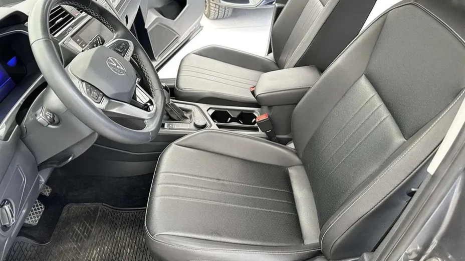 VOLKSWAGEN Tiguan Allspace -