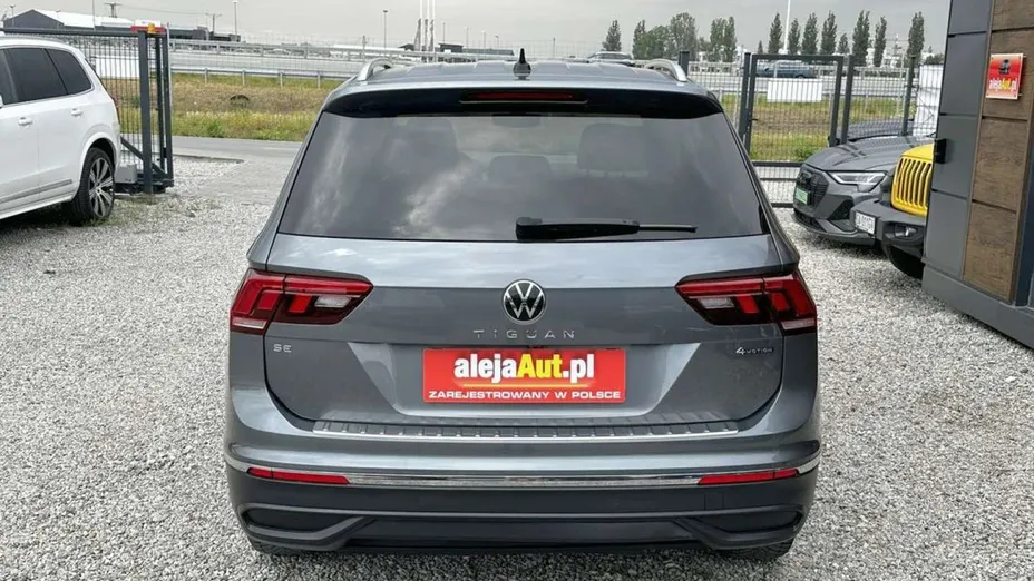 VOLKSWAGEN Tiguan Allspace -