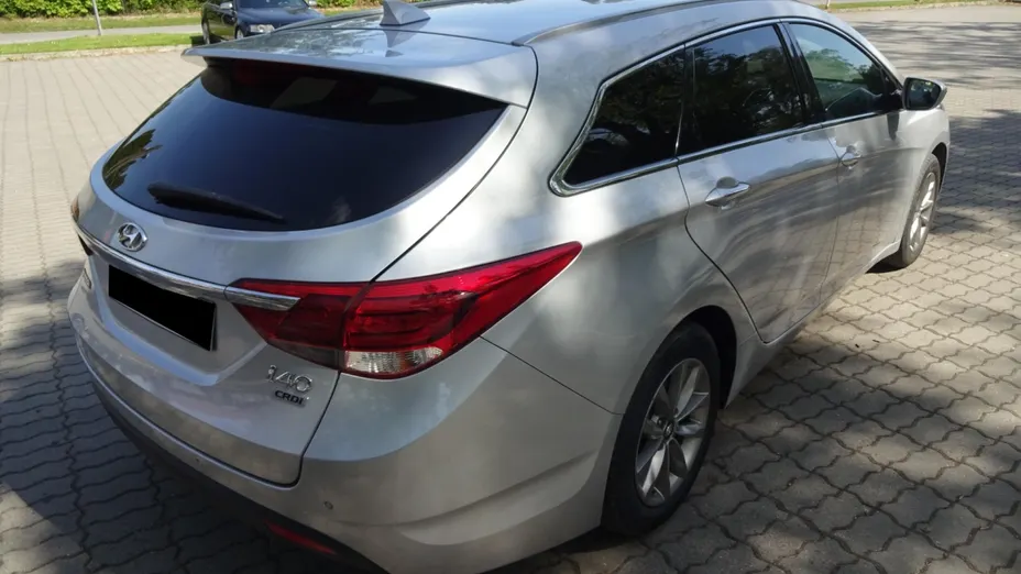 HYUNDAI i40 -