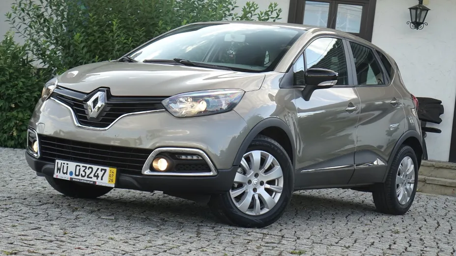 RENAULT Captur -