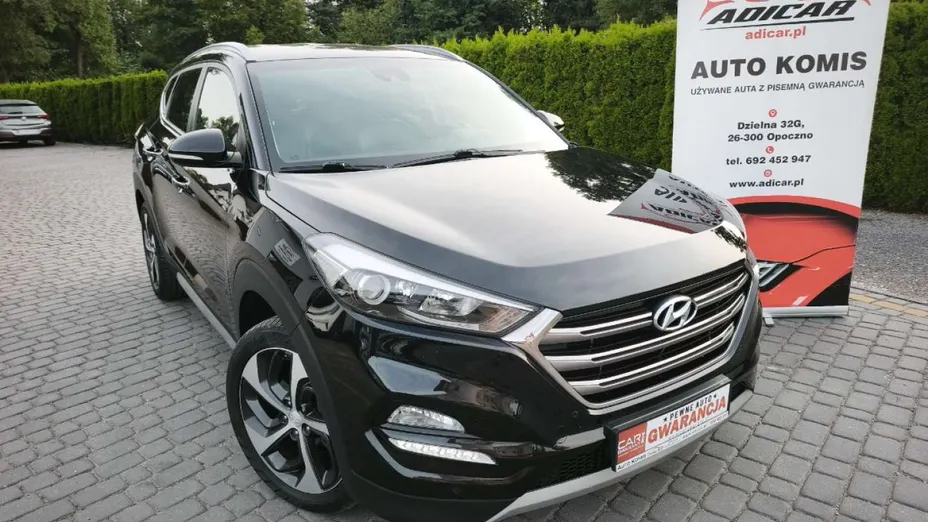 HYUNDAI Tucson -
