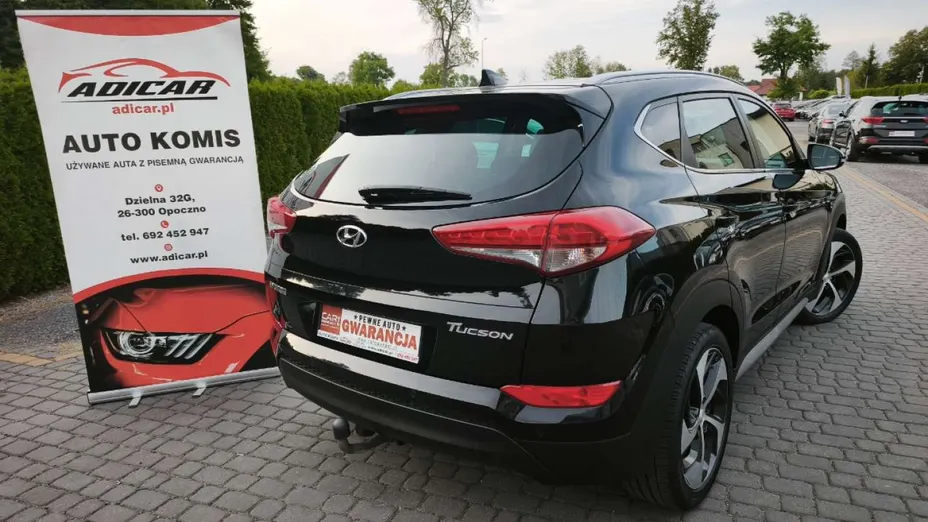 HYUNDAI Tucson -