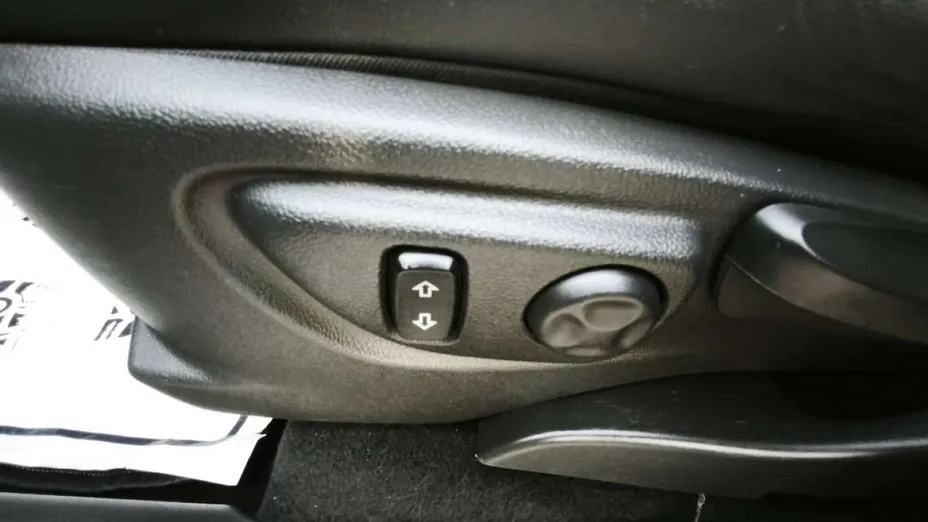 OPEL Mokka -