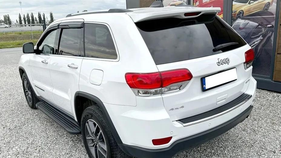 JEEP Grand Cherokee -