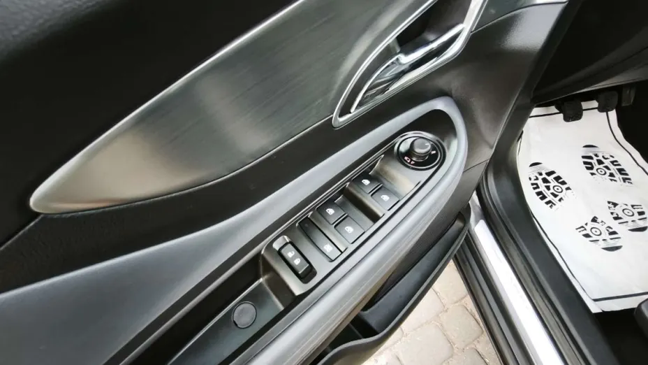 OPEL Mokka -