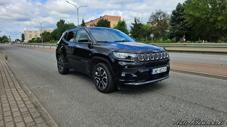 JEEP Compass -
