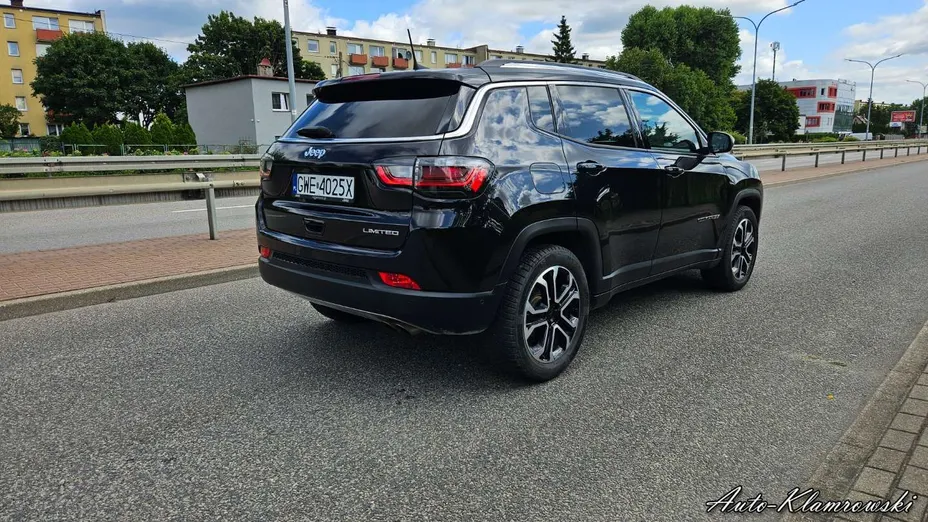 JEEP Compass -