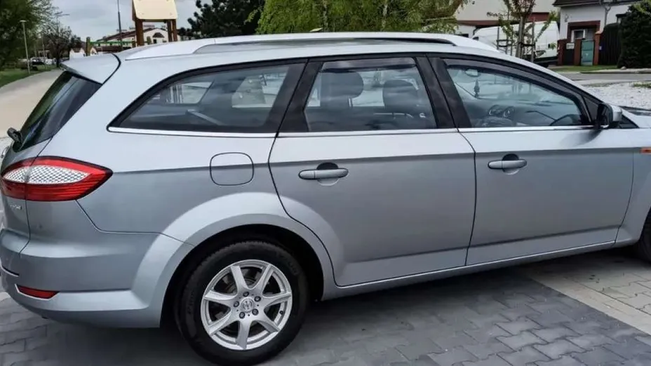 FORD Mondeo -