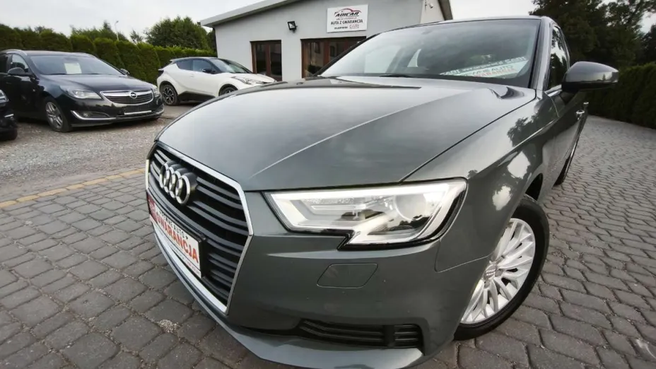 AUDI A3 Sportback -