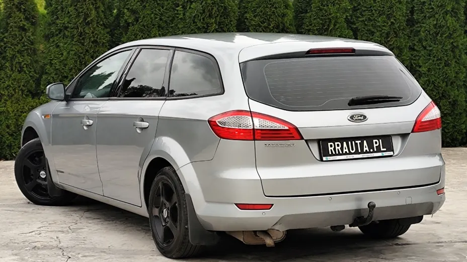 FORD Mondeo -
