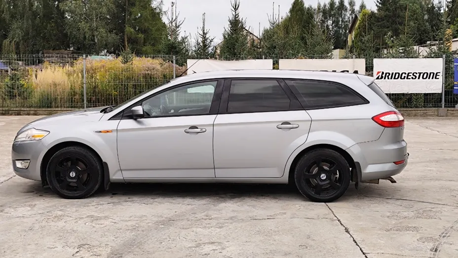 FORD Mondeo -