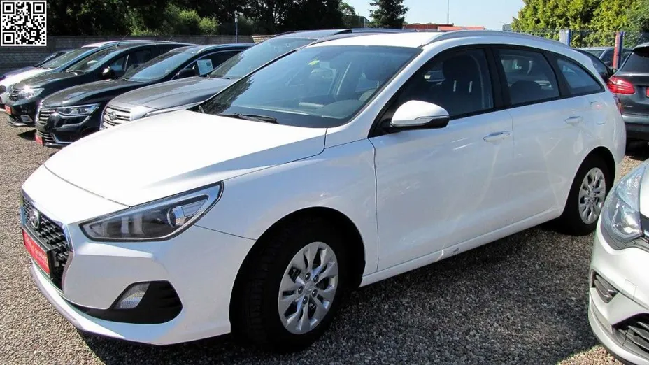 HYUNDAI i30 -