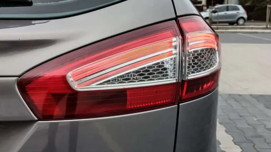 FORD Mondeo -